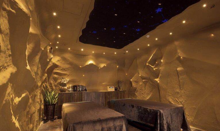 四川成都隐町足疗会所